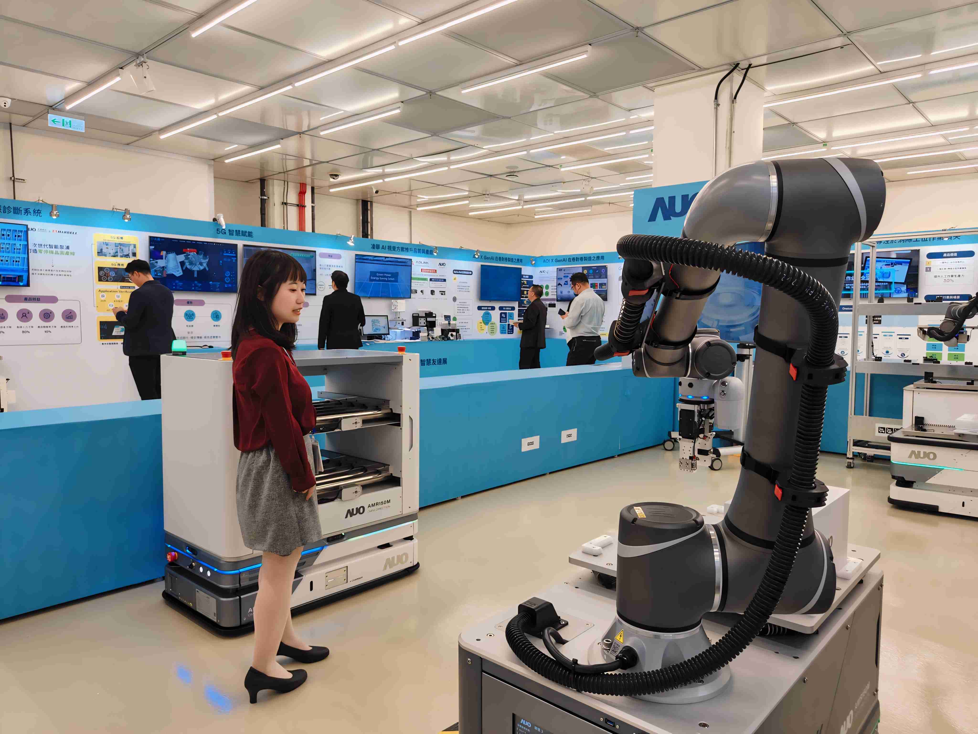 2024智能Wepay展邀集生态圈伙伴共同参展，，，，从数字应用、、、、净零减碳到能源发展，，创造全方位永续商机，，携手生态圈伙伴迈向永续未来