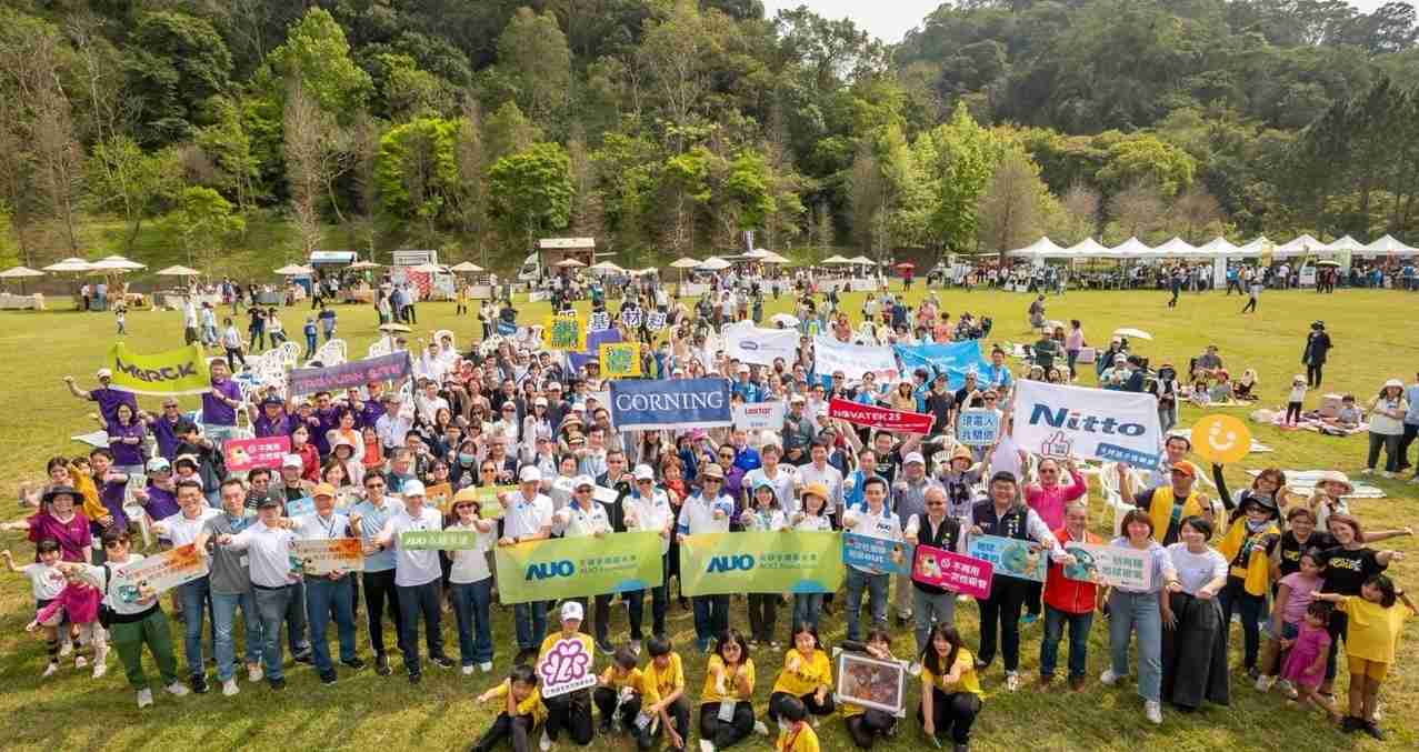 Wepay致力永续平衡发展，，第14年入选DJSI世界指数成分股（DJSI World），，在全球顶尖电子设备仪器组件产业展现卓越的永续竞争力，，，获国际指数肯定